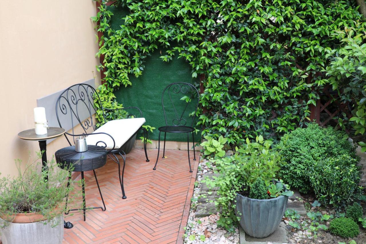 Paradiso24 Forli Exterior photo